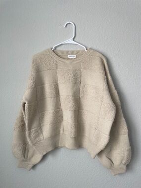 Vestique Neutral Cream Checkered Textured Crewneck Sweater Size Large